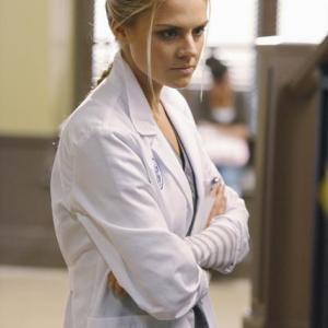 Still of Eliza Coupe in Scrubs 2001