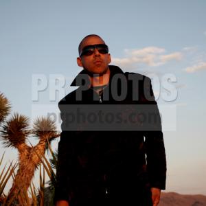 Jose-Acevedo-Jose-Acevedo-Exclusive-Photo-Shoot-in-the-Las-Vegas-Desert-on-July-30,-2011