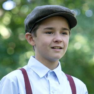 Dylan Everett as Arthur in Bookys Crush