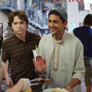 Still of Dan Byrd and Adhir Kalyan in Aliens in America 2007