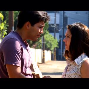 Still of Janelle Froehlich and Luis Villafranca in Mano a Mano