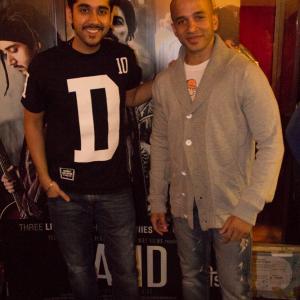 Sai Gundewar with Vinay Virmani at the Official Musical of David 2013 at Hard Rock Cafe Mumbai
