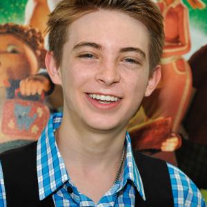 Dylan Riley Snyder at event of Paranormanas 2012