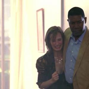 Still of Maggie McCollester and Dennis Haysbert on The Unit