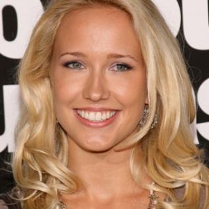 Anna Camp at event of Curb Your Enthusiasm 1999