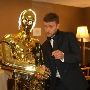 Chris F. Bartlett as C-3PO with Justin Timberlake for the 23rd Annual American Cinematheque Award Ceremony Honoring Samuel L. Jackson - The Beverly Hilton Hotel - Beverly Hills, CA. USA