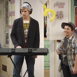 Still of Jason Dolley and Bradley Steven Perry in Good Luck Charlie 2010