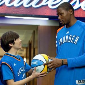 Still of Taylor Gray and Kevin Durant in Thunderstruck 2012
