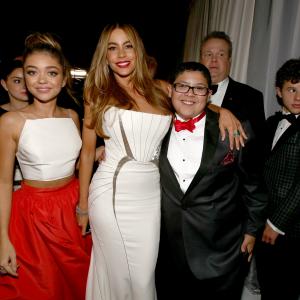 Sofía Vergara, Sarah Hyland and Rico Rodriguez at event of The 66th Primetime Emmy Awards (2014)