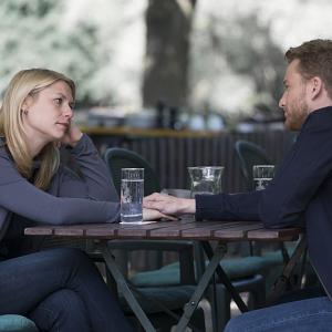 Still of Claire Danes and Alexander Fehling in Tevyne (2011)