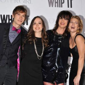 Drew Barrymore, Juliette Lewis, Ellen Page and Landon Pigg at event of Whip It (2009)