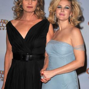 Drew Barrymore and Jessica Lange at event of The 66th Annual Golden Globe Awards 2009