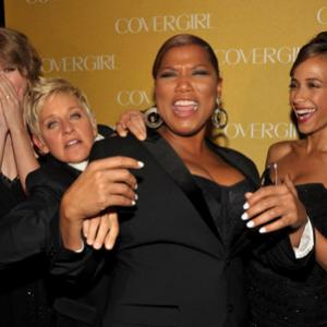 Ellen DeGeneres Queen Latifah Dania Ramirez and Taylor Swift