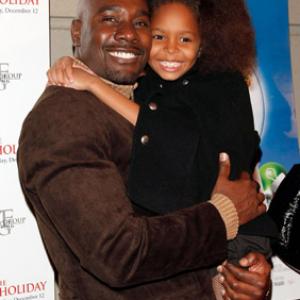 Morris Chestnut and Khail Bryant at event of The Perfect Holiday 2007