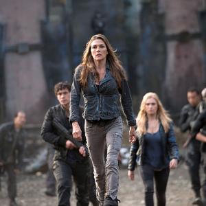 Still of Kendall Cross Paige Turco Eliza Taylor and Bob Morley in The 100 2014