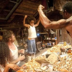Scene from Beasts of the Southern Wild  Quevenzhane Wallis Dwight Henry Levy Easterly and Gina Montana