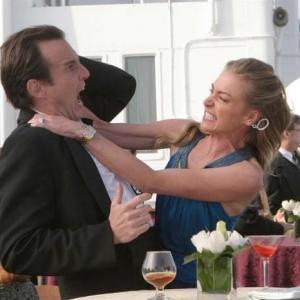 Still of Will Arnett and Portia de Rossi in Arrested Development 2003