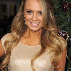 Melissa Ordway at event of A Very Harold & Kumar 3D Christmas (2011)