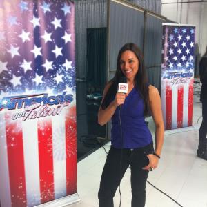 Jen Johnson interviewing the final 10 acts of America's Got Talent for RealityWanted