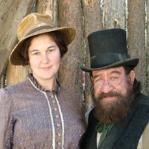 Jesse and Theresa Dern on Deadwood set