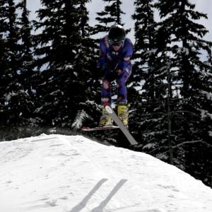 Actor in Action series, downhill ski racing speed air, Sponsored ski athlete, Viiceskis.com