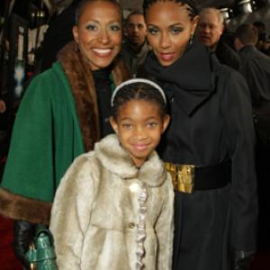 Jada Pinkett Smith and Willow Smith at event of The Day the Earth Stood Still 2008