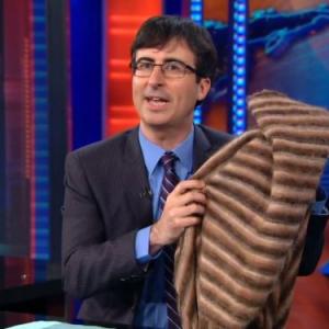 Still of John Oliver in The Daily Show (1996)