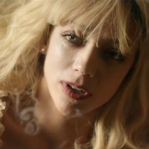 Still of Sarah Scott playing Courtney Love in Soaked In Bleach 2014
