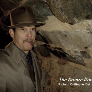 Richard Cutting American actor SAGAFTRA The Bronze Door 2007 as Detective Lloyd