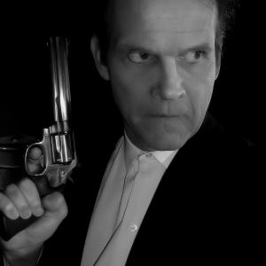 Richard Cutting, American actor, SAG/AFTRA, in BETTER OFF DEAD (2009), as Crazed Gunman