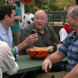 Ty Burrell, Kevin High and Ed O'Neill on Modern Family