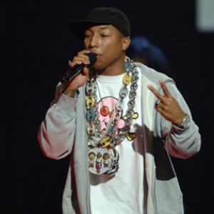 Pharrell Williams at event of 2005 American Music Awards 2005