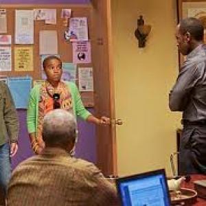 don cheadle kai caster and donis leonard jr on the set of house of lies
