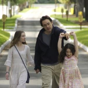 Still of John Cusack, Shélan O'Keefe and Gracie Bednarczyk in Grace Is Gone (2007)