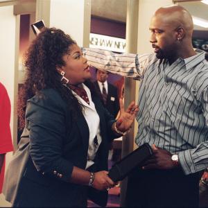 Still of Richard T. Jones and Mo'Nique in Soul Plane (2004)