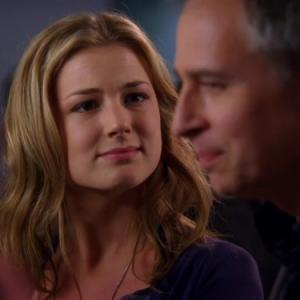 Still of Jay Karnes and Emily VanCamp in Brothers amp Sisters 2006