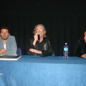 Paco Álvarez, Luis Eduardo Aute and Plutarco Haza in the premiere of 