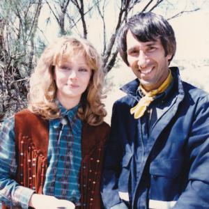 On Outrageous Fortune with Shelley Long  Like Shelley told me Let love and light prevail  A really neat lady