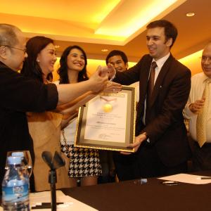 Another award for Cinta Fitri
