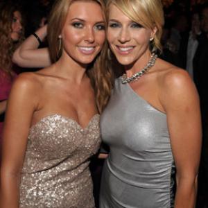 Julie Benz and Audrina Patridge at event of The 61st Primetime Emmy Awards (2009)