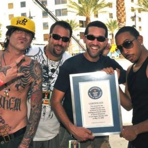 Tommy Lee Matthew Hobin Ian Mallitz Chris Ludacris Bridges Guinness Book World Record for The Worlds Largest Shower Las Vegas NV 2008