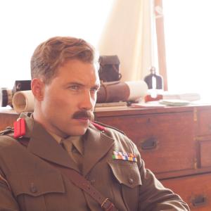 Still of Jai Courtney in Vandens ieskotojas (2014)