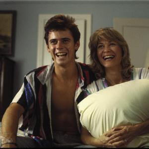 Still of C Thomas Howell and Dee Wallace in Secret Admirer 1985