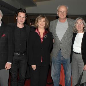 Henry Thomas, Charles L. Campbell, Carol Littleton, Dennis Muren, Anne Thompson, Dee Wallace and James Bissell