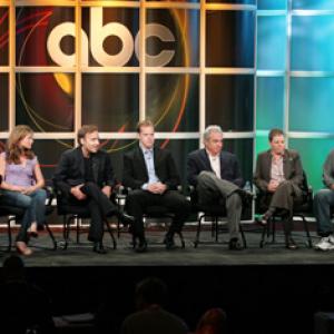 Max Gail, Lorne Michaels, Alison Quinn, Gillian Vigman, Dee Wallace, Jerry Lambert, JoAnn Alfano, Fred Goss and Nick Holly at event of Sons & Daughters (2006)