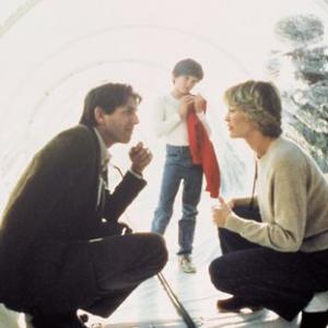 Still of Peter Coyote Henry Thomas and Dee Wallace in Ateivis 1982