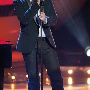 Still of Phil Stacey in American Idol: The Search for a Superstar: Idol Gives Back: Part One (2007)