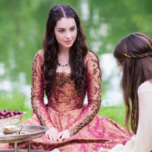 Still of Caitlin Stasey and Adelaide Kane in Reign 2013