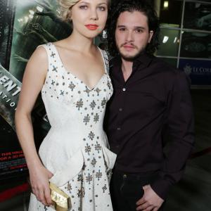 Adelaide Clemens and Kit Harington at event of Silent Hill Revelation 3D 2012