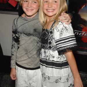 Spencer List and Peyton List at event of Netiksunis (2007)